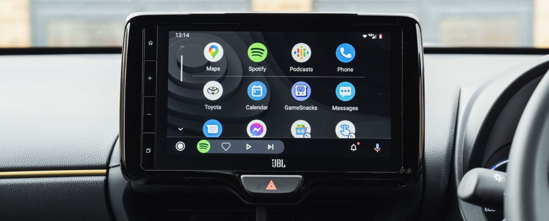 android-auto-features-compatibility-and-more